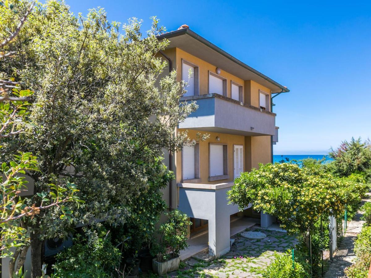 Apartment Marequi By Interhome San Vincenzo Luaran gambar